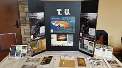 http://emailimages.tumembership.org/chapter_images/0000/1102/TU_DISPLAY_TABLE_TABLETOP.jpg
